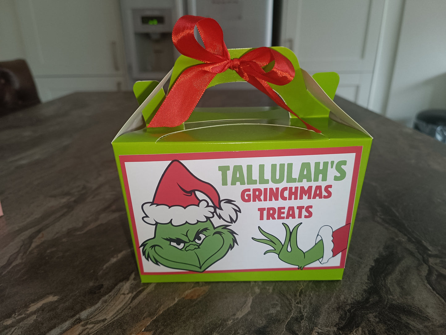 Christmas Party Boxes | Treat Boxes | Grinch Design | Christmas Eve Decor | Party Bags